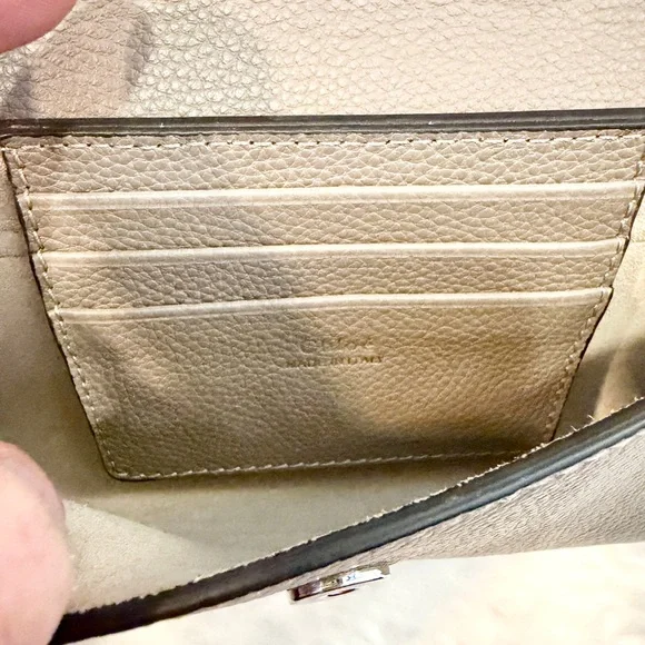 Chloe Mini Faye Leather Crossbody Bag - Picture 4 of 6